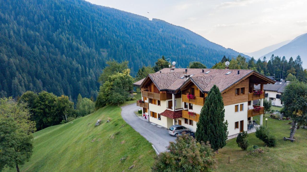 Lares Garden House Apartment Madonna di Campiglio Ngoại thất bức ảnh